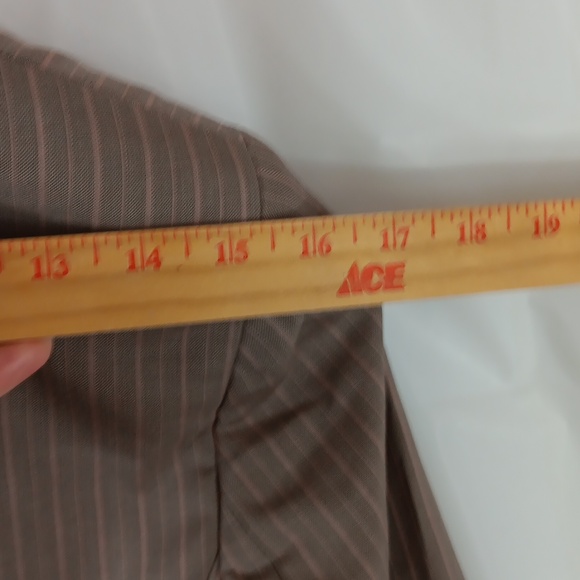 Jones wear Petite blazer women's size 12P striped tan pink * - Picture 10 of 10